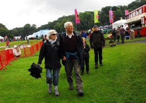 Jeremy & Jennifer enjoy the Westport Festival in 2012. Pic: Conor McKeown 